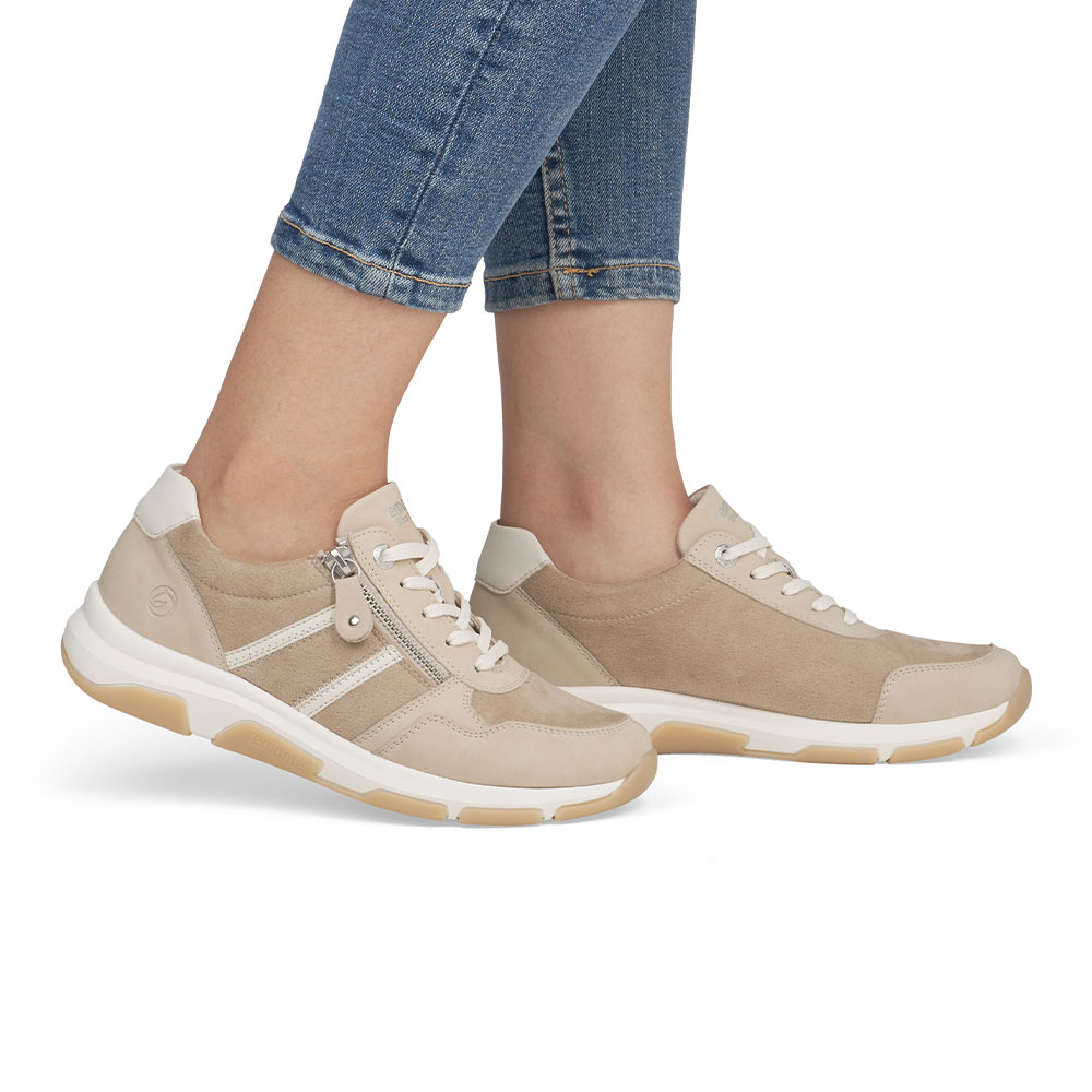 Remonte Sneaker in Beige - Model