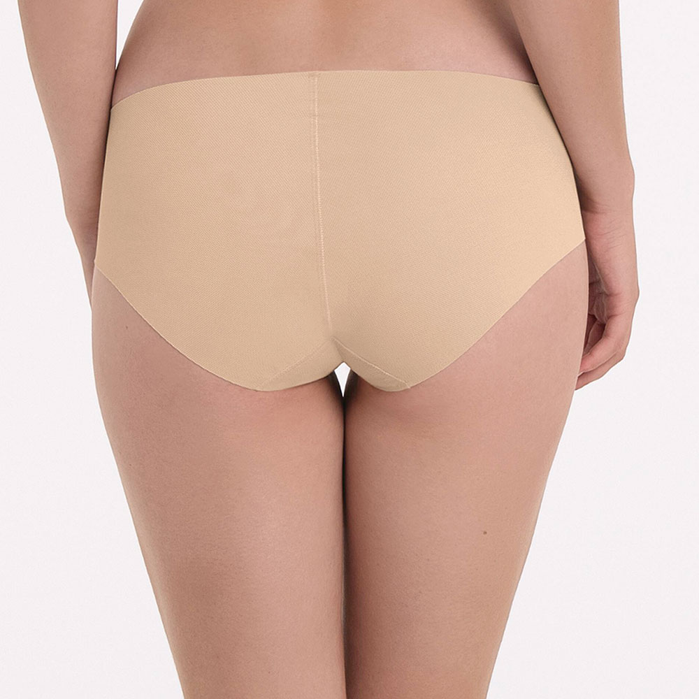 Anita Pocket Panty Hipster 1456 in Deep Sand - Model Rückansicht